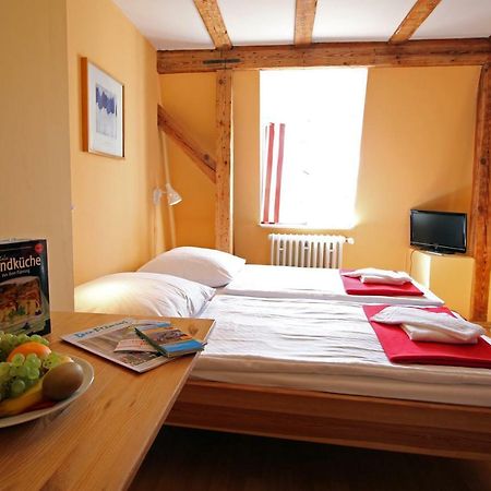 Familien- Und Freizeithotel Gutshaus Petkus ภายนอก รูปภาพ
